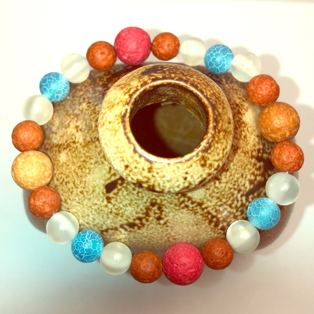 •Essential Oil DIFFUSER Bracelet• - Picture 2 of 7